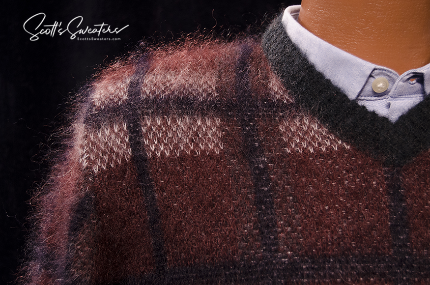 Men's mohair sweater in brick-red plaid V-neck with fuzzy texture by Roberto Collina