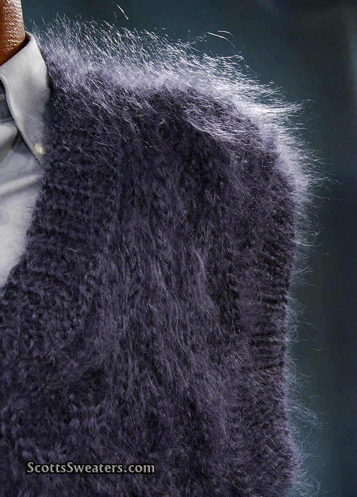 Handgestrickte ärmellose Pulloverweste aus Mohair für Herren