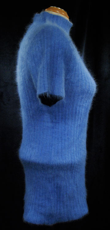 Puderblauer kurzärmliger Rippstrick-Angorapullover für Damen, Größe 32-34