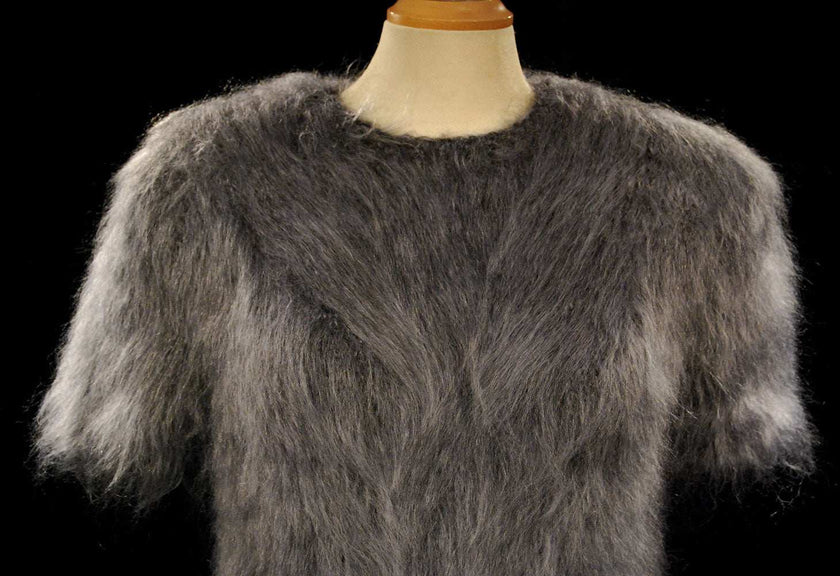 Woman's hand-knit gray mohair short-sleeve sweater medium to XL