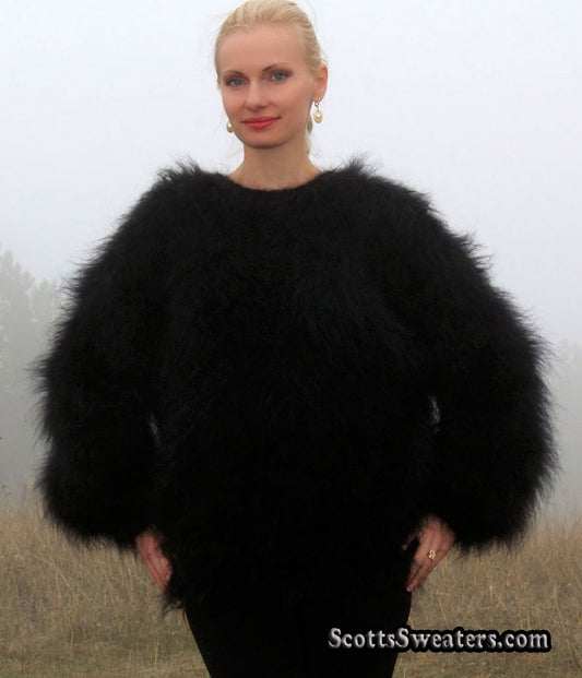 Schwarzer, sehr flauschiger Mohairpullover für Damen