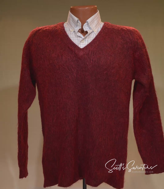 マクミランのレトロクラシックオリジナルモヘアVネックセーター